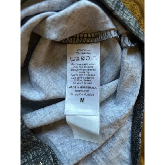 LuLaRoe Nova Gray Print Long Sleeve Bodysuit Women’s Sz M (8-10) NWT - Picture 3 of 5